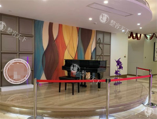 汕头汕美整形价格表公布：鼻整形7000元起、吸脂瘦身25000元起、彩光嫩肤930元起