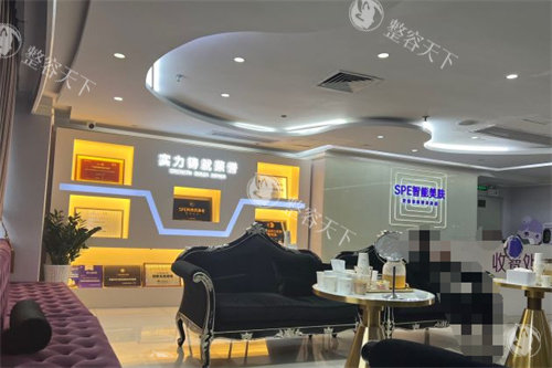 广州美莱刘豪医生鼻修复怎么样？据求美者评价术后自然到亲妈都看不出！