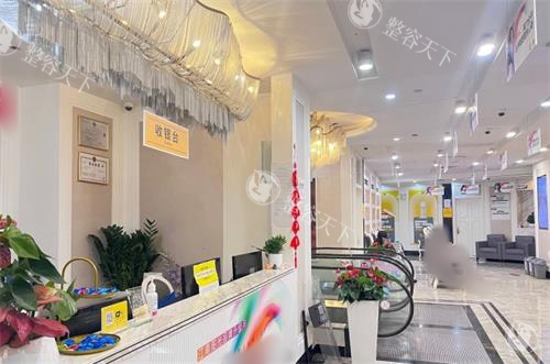 深圳阳光整形医院价格表2025一览，眼整形8800元起、鼻整形15800元起、胸整形16800元起