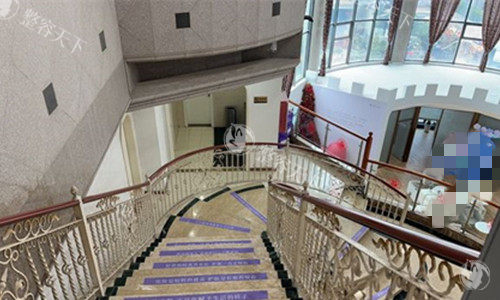 福建厦门海峡医疗美容正规吗？详细地址与擅长项目分析，看看网友的真实评分和评价~