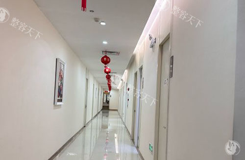 东莞华美医疗美容院怎么样？挺好！医生有资质：价格透明+项目优势一览