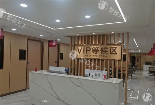 南京的小伙伴注意啦！南京康美医疗美容医院是鼻修复和眼修复整形基地，技术好值得信赖！