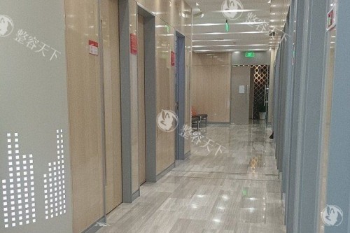 重庆美仑美奂整形医院怎么样正规吗，是正规专科医美机构整形技术十分出色！
