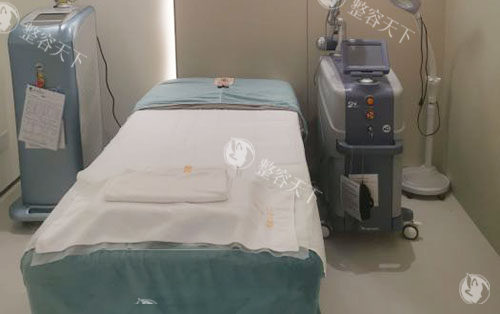 宁德如曼医疗美容收费价格表分享，双眼皮4800+硅胶隆鼻5800+假体隆胸29800+都划算！