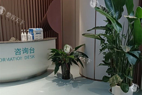 洛阳缔莱美整形收费标准大放送！隆鼻2980元起、吸脂瘦身3999元起、微整形1680元起！