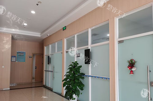 成都东篱整形医院怎么样，擅长项目/医生技术实力/顾客口碑评价分享！