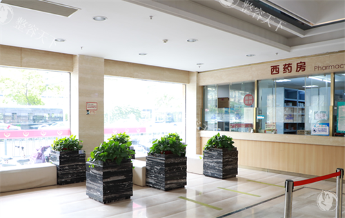 上海健桥疤痕科口碑如何？近期患者评价整理，附预约方式、收费详情及机构资质说明！