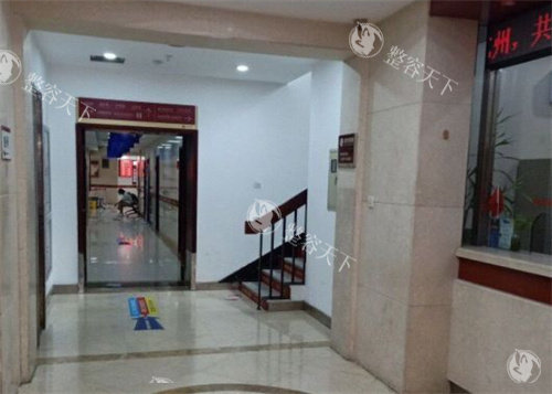 杭州整形医院做鼻子哪个医生好？谭晓燕是目前医院专门做鼻子的一位专科医生许多人都找！