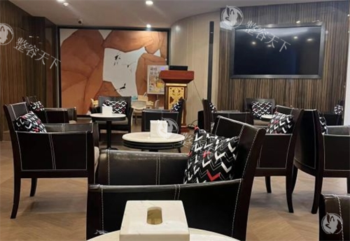 杭州连天美整形医院好吗？连天美整形医院非常好，江浙一带他们是排行榜上的整形医院！