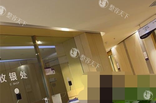 重庆华美整形做鼻子靠谱吗？医师团队可靠/自然结果/价格透明/口碑好