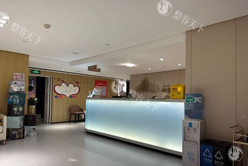 广州韩妃整形收费价格表公开，双眼皮3500+隆鼻4980+丰胸9800+点击了解！
