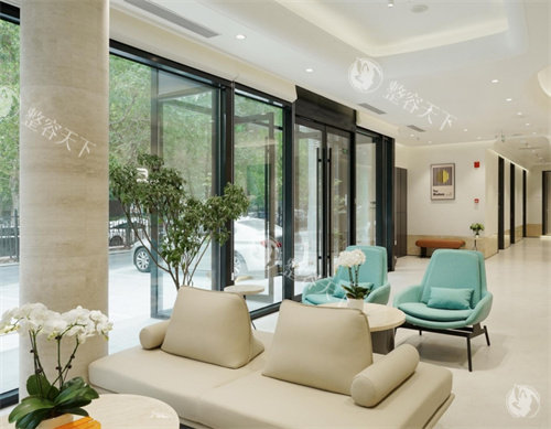 芳园整形好不好？坐标北京朝阳区曙光西里甲1号，正规资质与口碑评价大起底