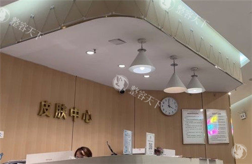 武汉光泽皇后光子嫩肤怎么样？AOPT超光子个性化嫩肤方案，仪器+手法双重支持，细腻提亮看得见！
