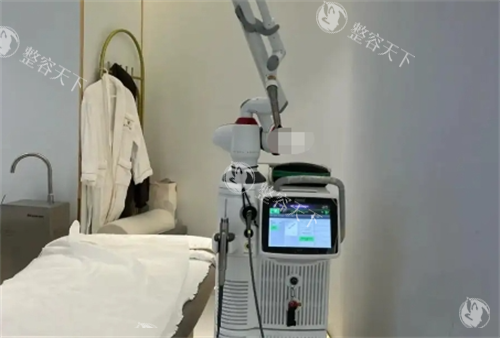 杭州薇琳做fotona4D哪位医生好一些？王婷婷|宋凯丽|孟庆炎等认证医师团，定制分层抗衰方案不踩雷！