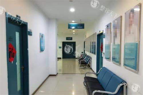 长春中妍整形医院价格表查看，双眼皮3000起/玻尿酸填充4000起/假体丰胸35000起！
