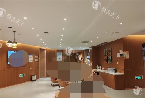 深圳哪里打玻尿酸比较好？要技术要审美就选艺星/白月光/佳颜/龙华罗文/芯怡等轻医美机构