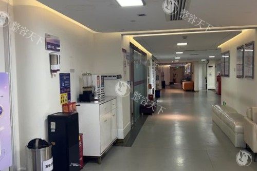 长沙美莱整形收费标准公布，双眼皮3980起/隆鼻9880起/隆胸16500起！