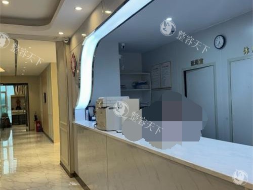 长沙博科医疗美容价格表揭秘！超声炮4800元起/微针6000元起/眼3600元起/鼻3980元起/胸5980元起