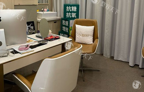 三河市娜美整形收费曝光，2025年做双眼皮3980+隆鼻12800+腰腹环吸18800+别错过！