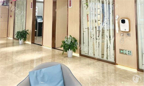 武汉九州植发真不错，位置好找做毛发移植技术靠谱在当地满意度高！