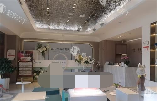 西安高一生双眼皮做得怎样？实力咋样看本期评测：21倍显微镜操作三天拆线，刘军团队技术自然！