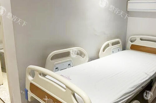 衡阳美莱医疗美容收费真不贵，做切开双眼皮1580+鼻综合9800+吸脂5800+都划算！