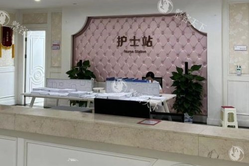 长沙华韩整形2025年收费标准分享，双眼皮2000+隆鼻5000+丰胸8000+都不贵！