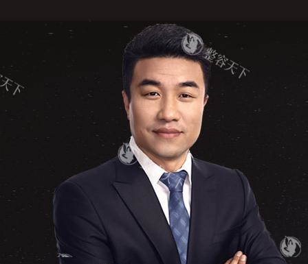 王东技术咋样？脂肪修复实力派医生，吸脂自然无痕，北京艺美20年经验口碑稳！