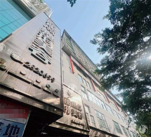 南宁美丽焦点靠近哪个地铁站？医院位于南宁市青秀区东葛路18-1号，距离地铁轨道交通1号线