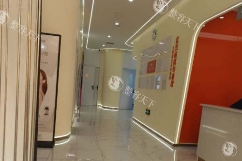 沈阳亿美医疗美容怎么样？真实口碑+可靠团队揭秘，2025年热推塑形/整容项目盘点！