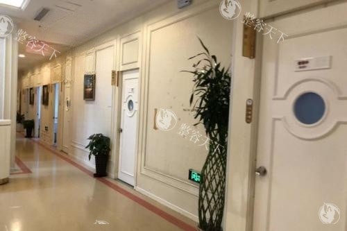 上海仁爱整形玻尿酸面部提升，材料优质手法灵活，创伤小修养时间短，速来！