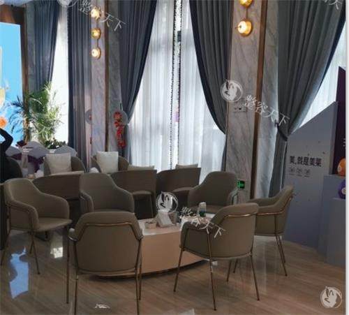 深圳美莱整形是正规医院吗？连锁品牌、资质正规，医生靠谱、项目齐全，医美安心，口碑佳
