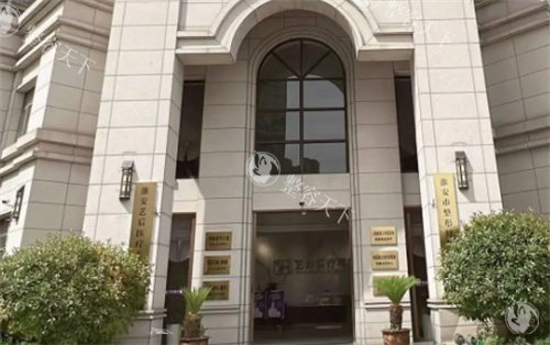 淮安艺后医疗美容整形特点公开，双眼皮/隆鼻/假体隆胸口碑好都受欢迎！