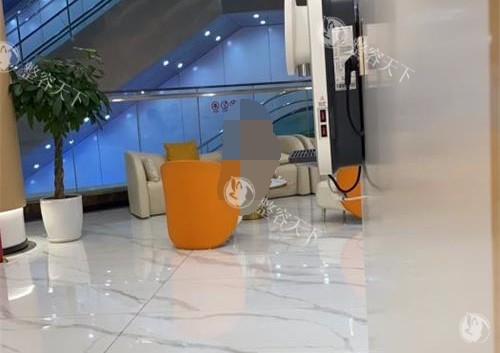 成都做袖状胃手术去哪家医院靠谱？成都军大可做袖状胃手术，肥胖减重都说不错