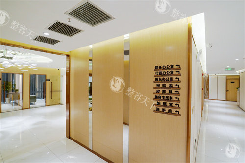 广州做脂肪填充出名的医院列举：高尚整形、美莱医疗美容、紫馨整形、丽合医疗美容正规技术高！