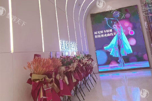青岛城阳诺美德割双眼皮，价格3000 - 8000元左右，新型技术让你拥有自然美眼！