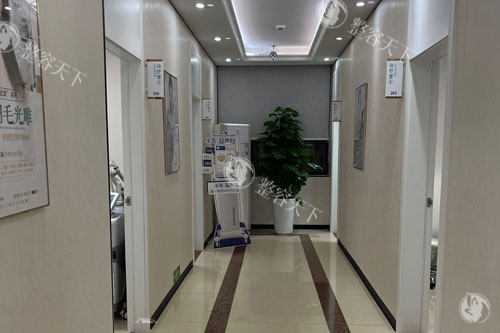 全新广州广大整形2025价格表更新：全切双眼皮22000元起、膨体隆鼻35000元起、磨骨36000元起