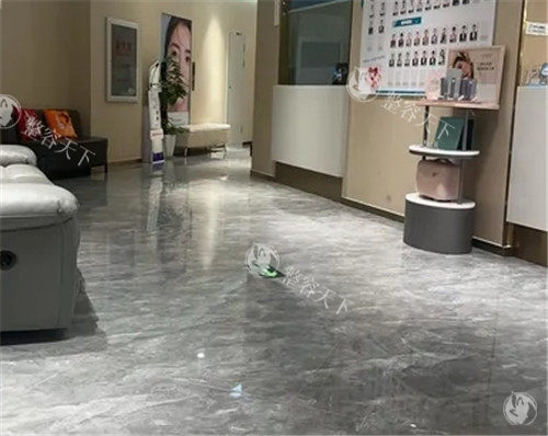 武汉光泽皇后整形2025价格表上新：双眼皮修复4986 元起、假体隆胸28526 元起、泪沟注射填充2884 元起