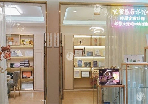 武汉光泽皇后整形2025价格表上新：双眼皮修复4986 元起、假体隆胸28526 元起、泪沟注射填充2884 元起