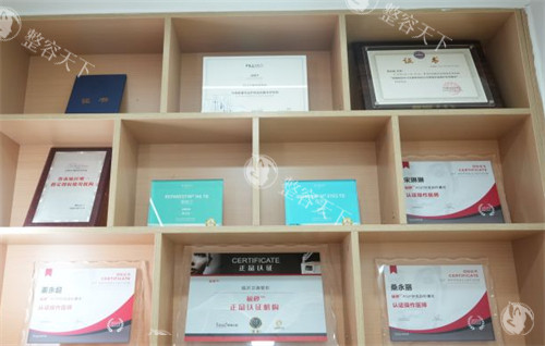 临沂卫康医院双眼皮手术特点公开，切开双眼皮5980+眼综合12800+都划算！
