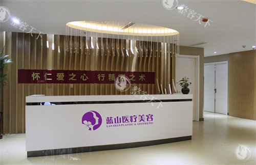 保定蓝山杜建龙做隆鼻怎么样?网红款高鼻梁1.8万起|假体+耳软骨|立体感强~