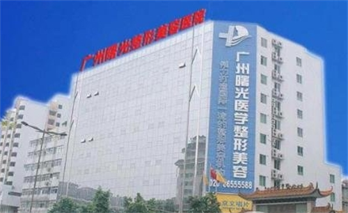 ​广州玻尿酸填充选这几家医院准没错！技术稳定、材料正规，医生经验丰富，术后自然又安心