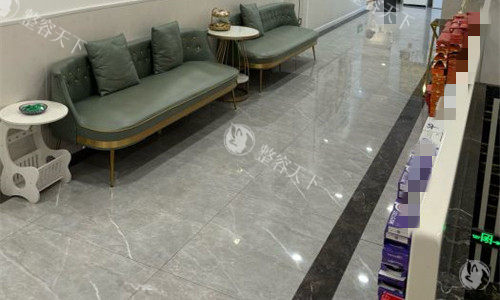 深圳福雅医疗美容走廊休息区