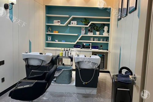 广州青逸植发头皮护理区