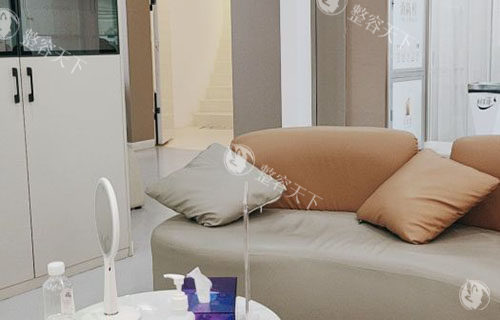 贵阳利美康整形休息区