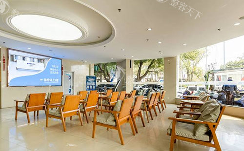 合肥民众医院私密科休息区