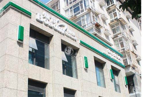 北京知音医疗美容 2025 价格表一览：双眼皮修复7451 元起、膨体隆鼻13200 元起、面部吸脂8800 元起