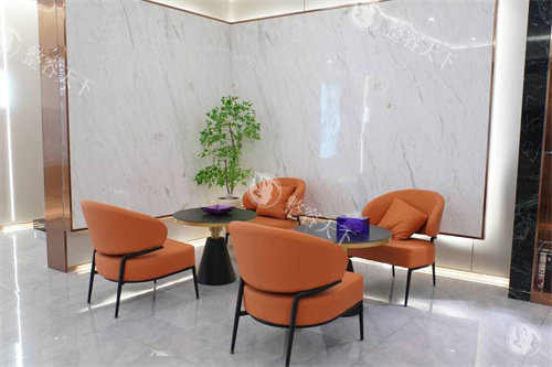 北海韩美整形医院休息区