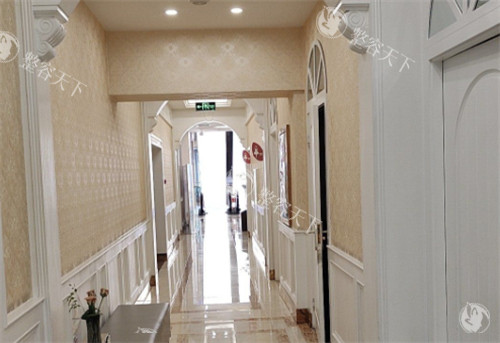 昆明韩辰医疗美容过道