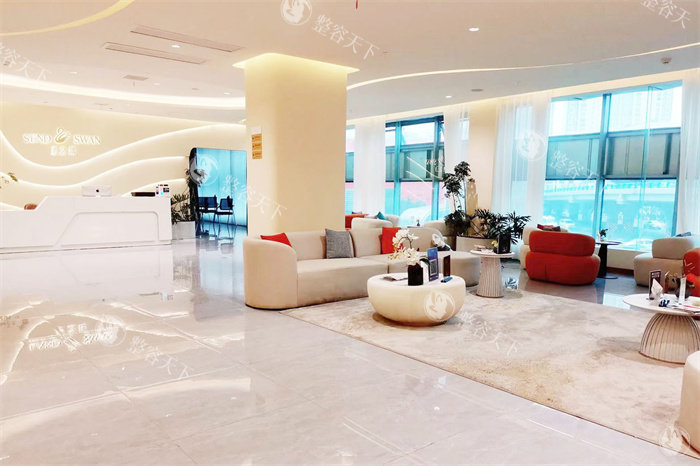 成都圣之隅医疗美容大厅环境